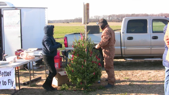 Rob
        and Gloria's tree called Flamming G Spot