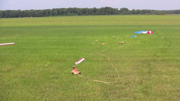 Sally
        Ride's ribbon landing pattern